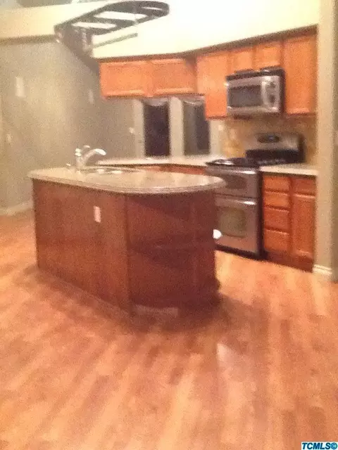 3907 E Howard Ave, Visalia, CA 93292 photo 11