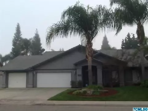 3907 E Howard Ave, Visalia, CA 93292 photo 1