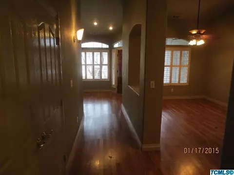 3907 E Howard Ave, Visalia, CA 93292 photo 5