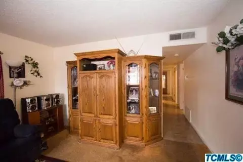 174 S Cedar Ave, Reedley, CA 93654 photo 10