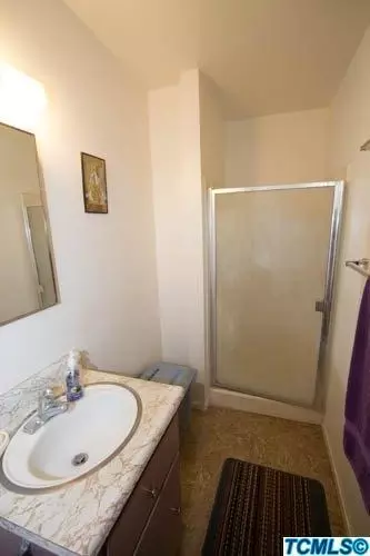 174 S Cedar Ave, Reedley, CA 93654 photo 17