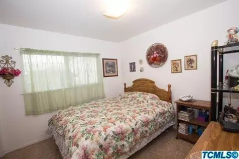 174 S Cedar Ave, Reedley, CA 93654 photo 12