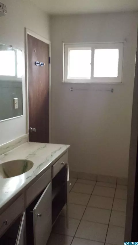 246 S Newman Rd, Tipton, CA 93272 photo 8