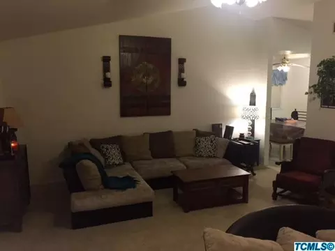 153 E Curtis Ave, Fowler, CA 93625 photo 4