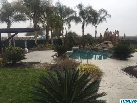5700 E Nebraska Ave, Selma, CA 93662 photo 10