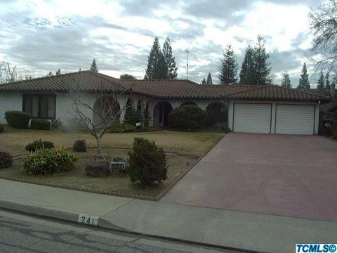 241 E Paseo Ave, Visalia, CA 93277 photo 1