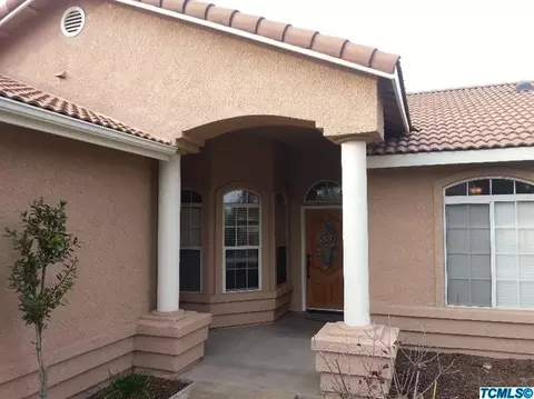 268 E Jackson Ave, Tulare, CA 93274 photo 1