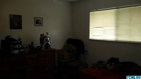 611 E Cypress Ave, Visalia, CA 93292 photo 7