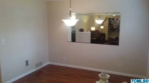 309 E Gannon Dr, Tulare, CA 93274 photo 8