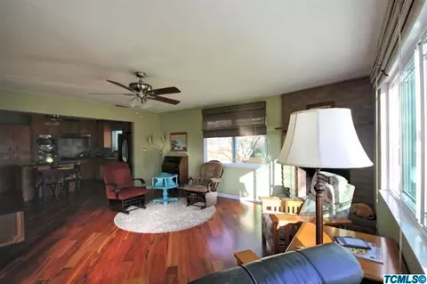 613 Powell Ave, Exeter, CA 93221 photo 3