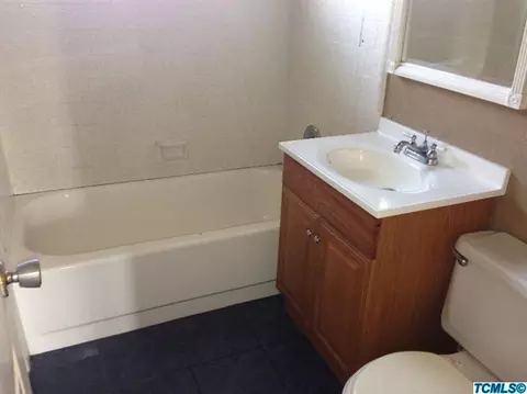 527 W Chestnut St, Exeter, CA 93221 photo 10