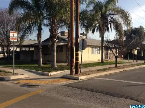 527 W Chestnut St, Exeter, CA 93221 photo 2