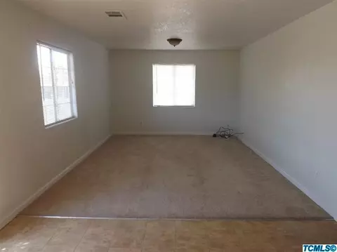 40387 Ralph Rd, Cutler, CA 93615 photo 8