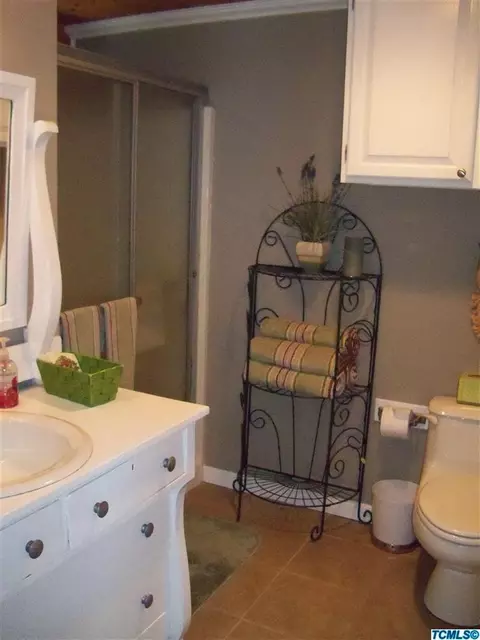 57860 Peppermint Dr, Ponderosa, CA 93265 photo 9