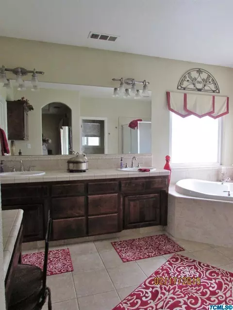 124 Old Line Ct, Exeter, CA 93221 photo 16