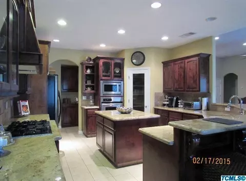 124 Old Line Ct, Exeter, CA 93221 photo 7