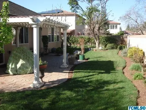 722 E La Vida Ave, Visalia, CA 93292 photo 28