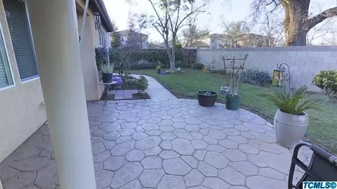 722 E La Vida Ave, Visalia, CA 93292 photo 22