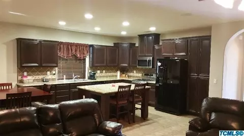 3710 E Harter Ct, Visalia, CA 93292 photo 7