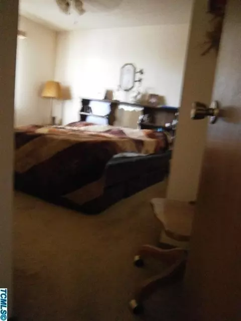 652 W Visalia Rd, Exeter, CA 93221 photo 11