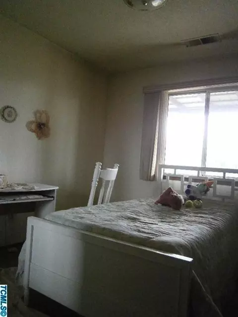 652 W Visalia Rd, Exeter, CA 93221 photo 10