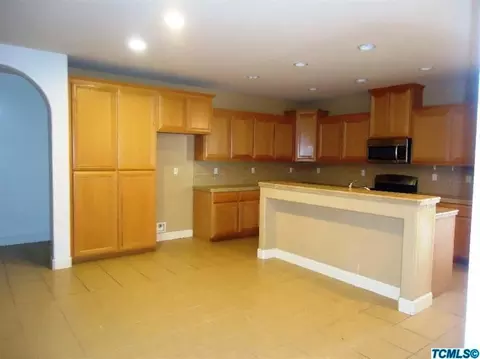 3731 E Seeger Ct, Visalia, CA 93292 photo 10