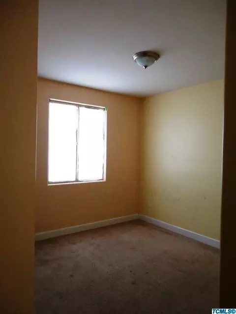 3731 E Seeger Ct, Visalia, CA 93292 photo 18