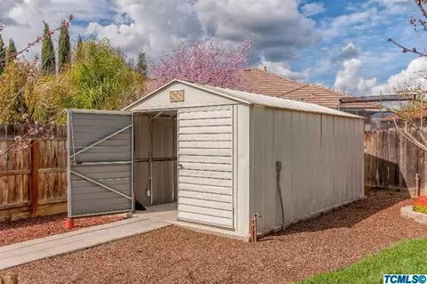 818 Park Place Dr, Exeter, CA 93221 photo 27