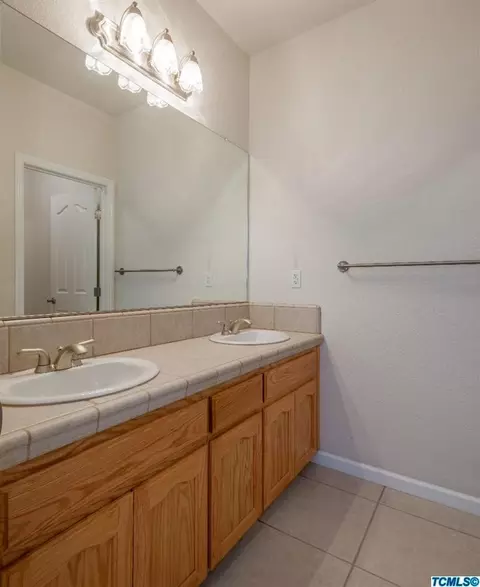 818 Park Place Dr, Exeter, CA 93221 photo 20