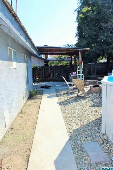 1741 E Westcott Ct, Visalia, CA 93292 photo 26