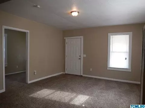 134 S H St, Exeter, CA 93221 photo 3