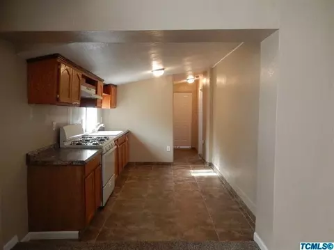 134 S H St, Exeter, CA 93221 photo 4