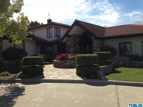 312 Valley View Dr, Exeter, CA 93221 photo 1