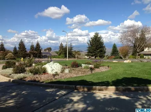 312 Valley View Dr, Exeter, CA 93221 photo 4