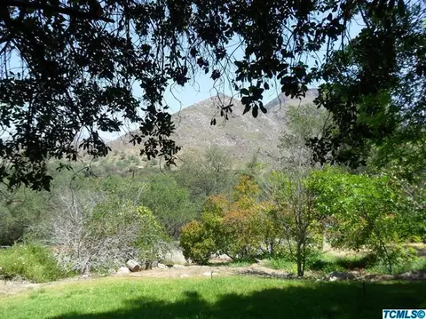 41015 Oak Ridge Dr, Three Rivers, CA 93271 photo 12