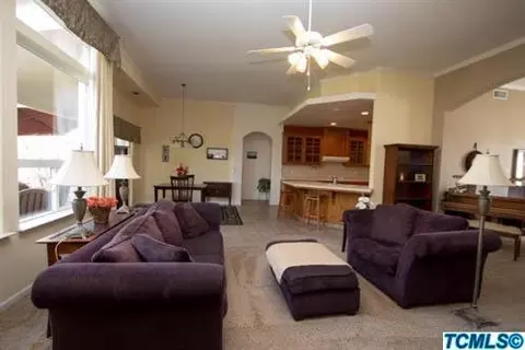 341 S Maple Dr, Reedley, CA 93654 photo 8