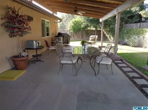 2820 E Seeger Ct, Visalia, CA 93292 photo 17