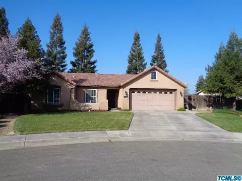 2820 E Seeger Ct, Visalia, CA 93292 photo 1