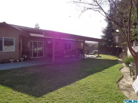2820 E Seeger Ct, Visalia, CA 93292 photo 8