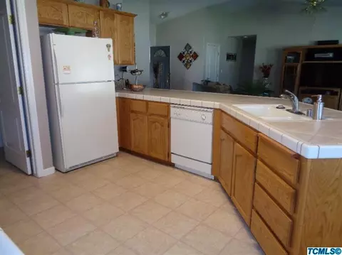 2820 E Seeger Ct, Visalia, CA 93292 photo 36