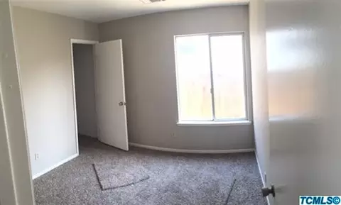 1839 E Roosevelt Ct, Visalia, CA 93292 photo 7