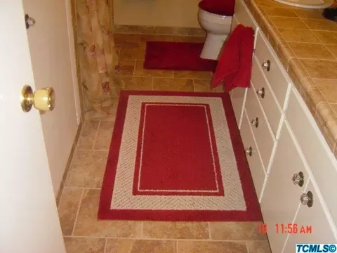 200 E Colonial Cir, Tulare, CA 93274 photo 29