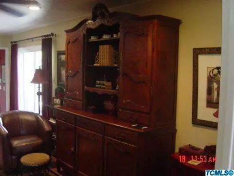 200 E Colonial Cir, Tulare, CA 93274 photo 20