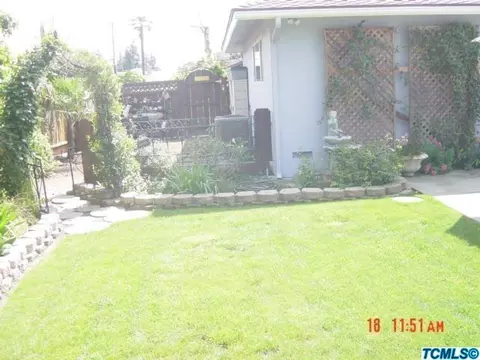 200 E Colonial Cir, Tulare, CA 93274 photo 17