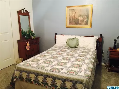 1841 E Beech Ave, Visalia, CA 93292 photo 6