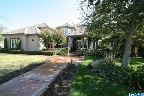 1836 Augusta Ct, Visalia, CA 93277 photo 1