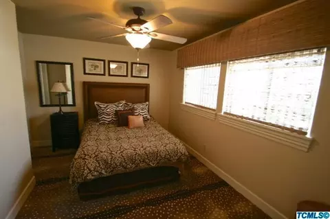 1836 Augusta Ct, Visalia, CA 93277 photo 35