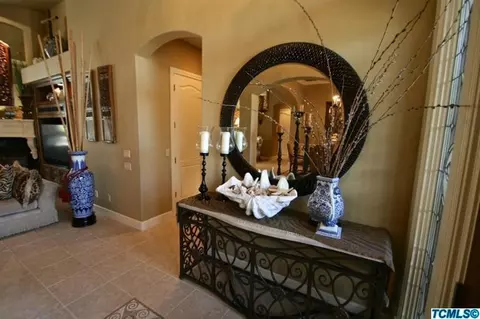 1836 Augusta Ct, Visalia, CA 93277 photo 7