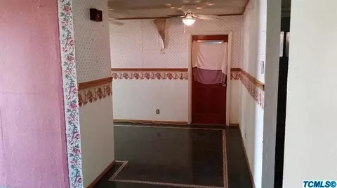 1023 Ellsworth Ave, Pixley, CA 93256 photo 8