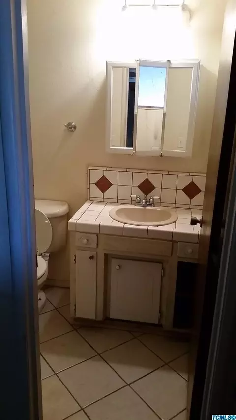 1023 Ellsworth Ave, Pixley, CA 93256 photo 22
